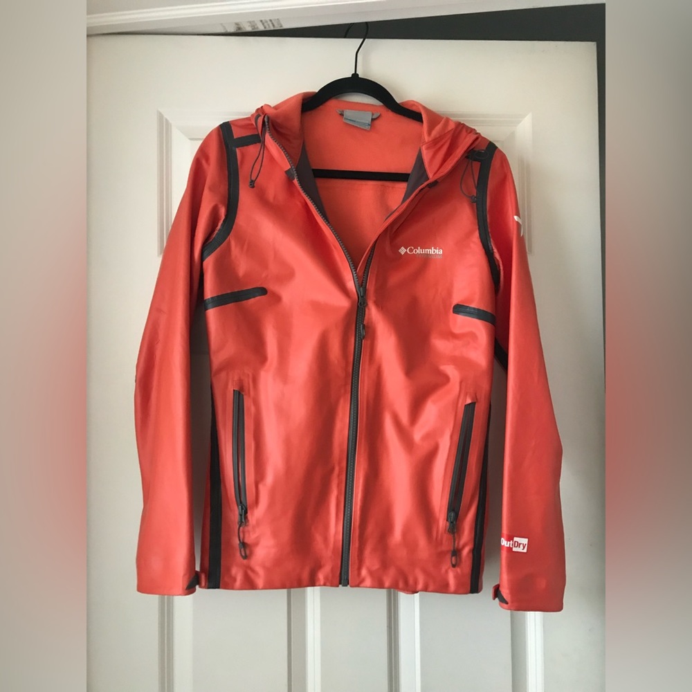Columbia Titanium OutDry Extreme Mesh Rain Shell, size S